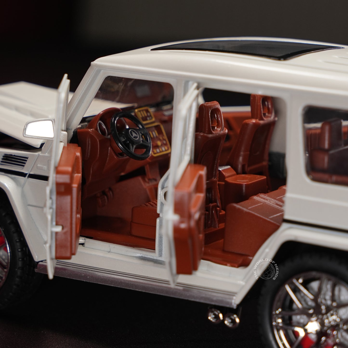Luxury in Miniature: Mercedes-Benz G-Class Collector’s Edition