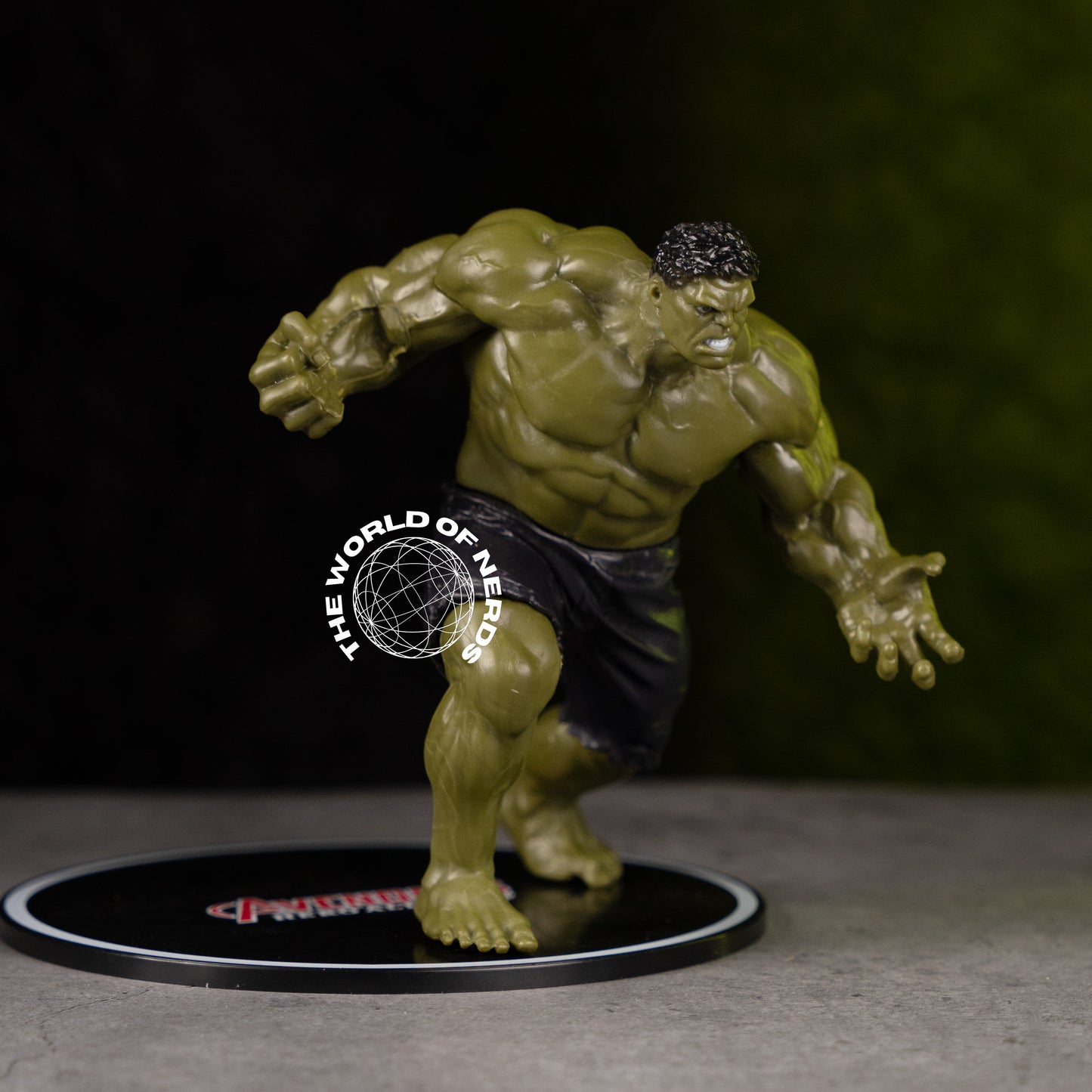 D1-HULK ACTION FIGURE