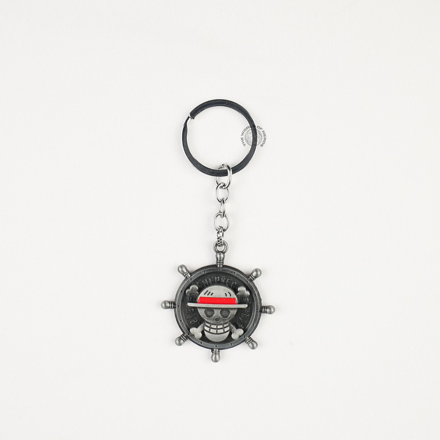 Luffy’s Jolly Roger Keychain – Straw Hat Pirate Edition