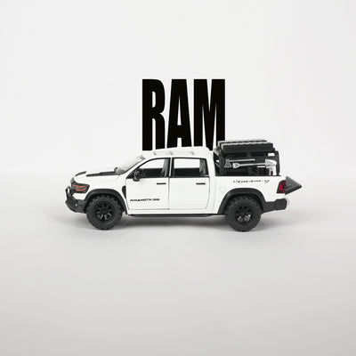 Ram Mammoth Pickup Truck Diecast Model – 1:32 Scale (White)