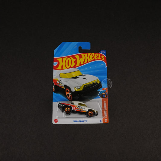Hot Wheels Terra-Tracktyl Off-Road Racer Diecast Car