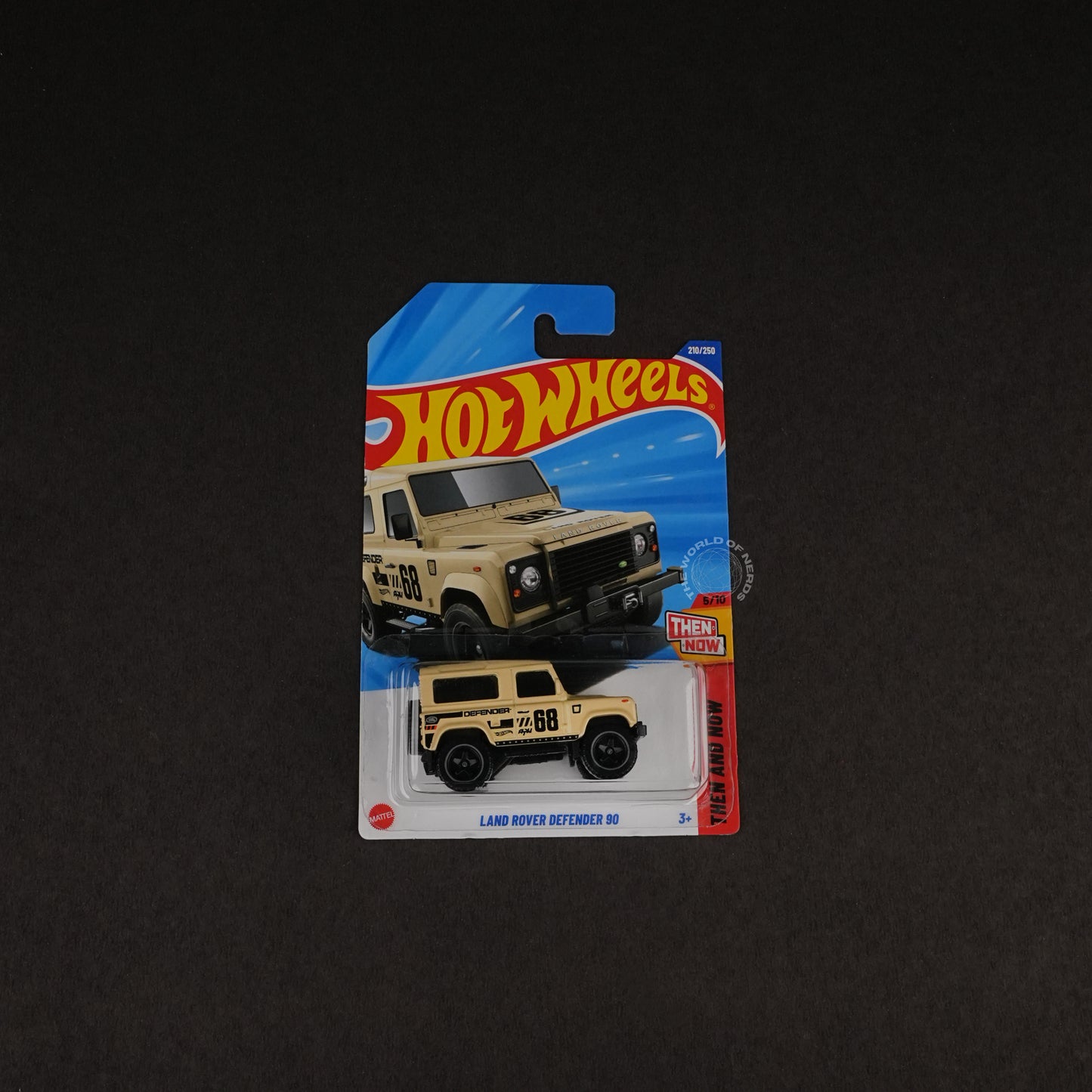 Hot Wheels Land Rover Defender 90 Diecast
