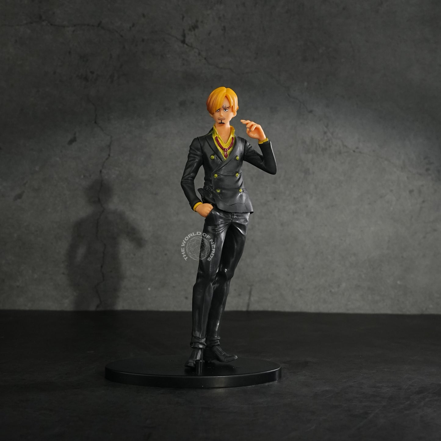 One Piece’s Sanji Strikes a Cool and Confident Pose