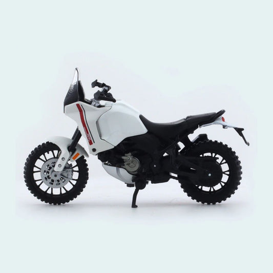 MAISTO DUCATI DESERTX SCALE - 1:18