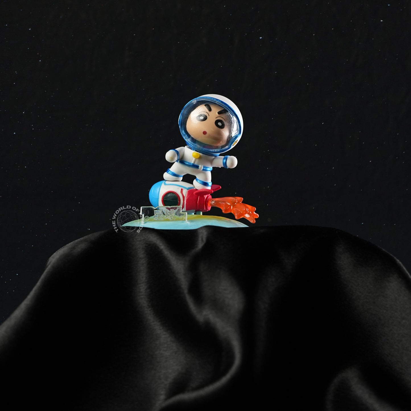 Shinchan Rocket Launch Figure – Space Rider Edition