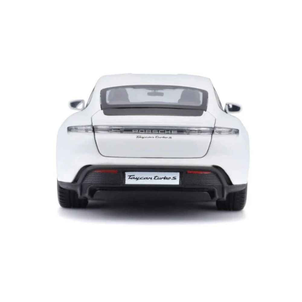 BBURAGO Porsche Taycan Turbo S Model 1:24 Scale Diecast Car