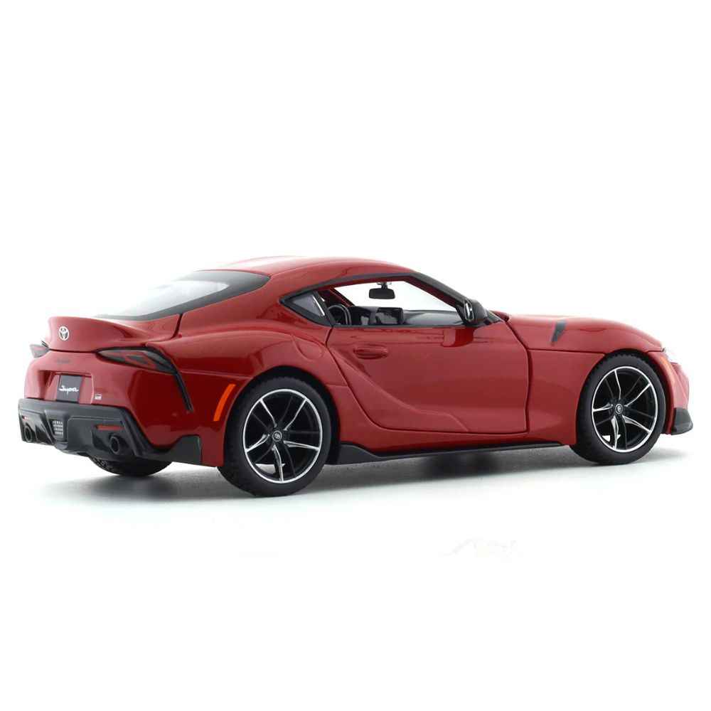 MAISTO TOYOTA GR SUPRA 1:24 SCALE MODEL CAR
