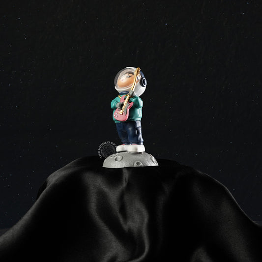 Cosmic Rockstar Shinchan Collectible