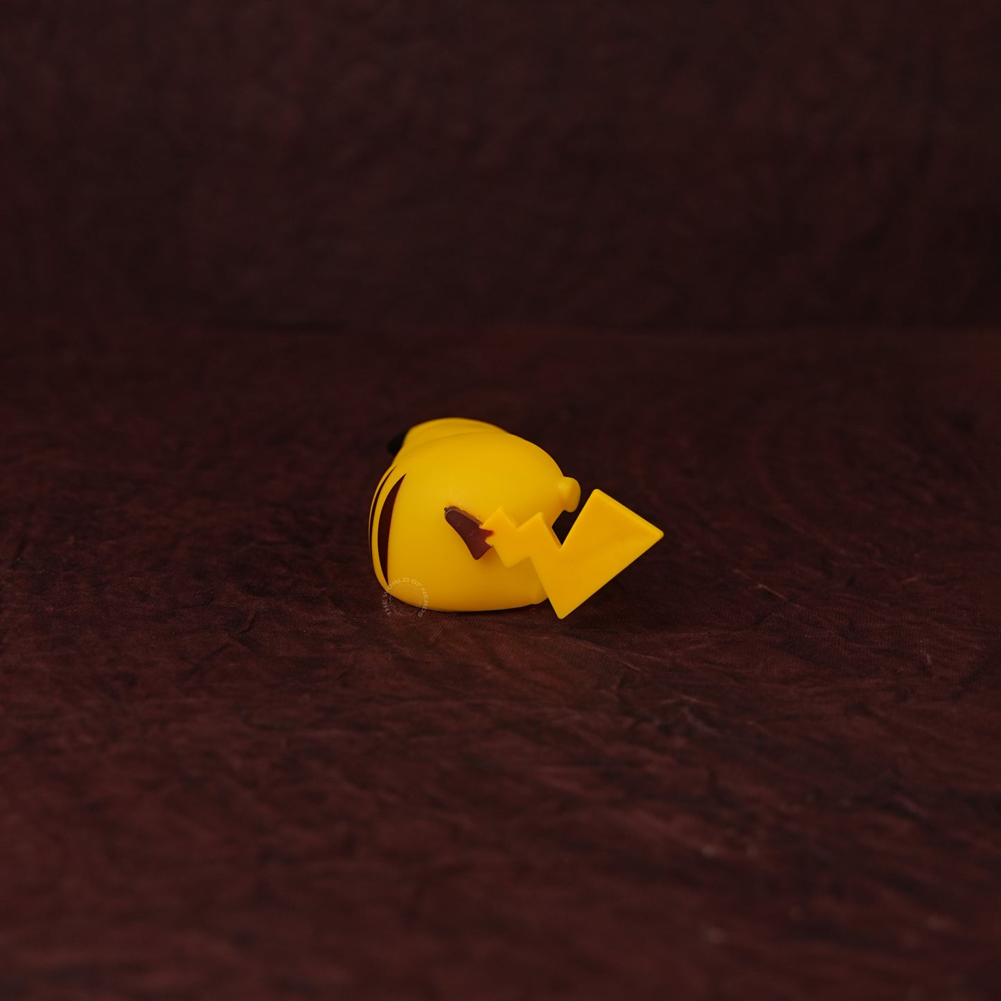 D2 – Pikachu Light - The World Of Nerds
