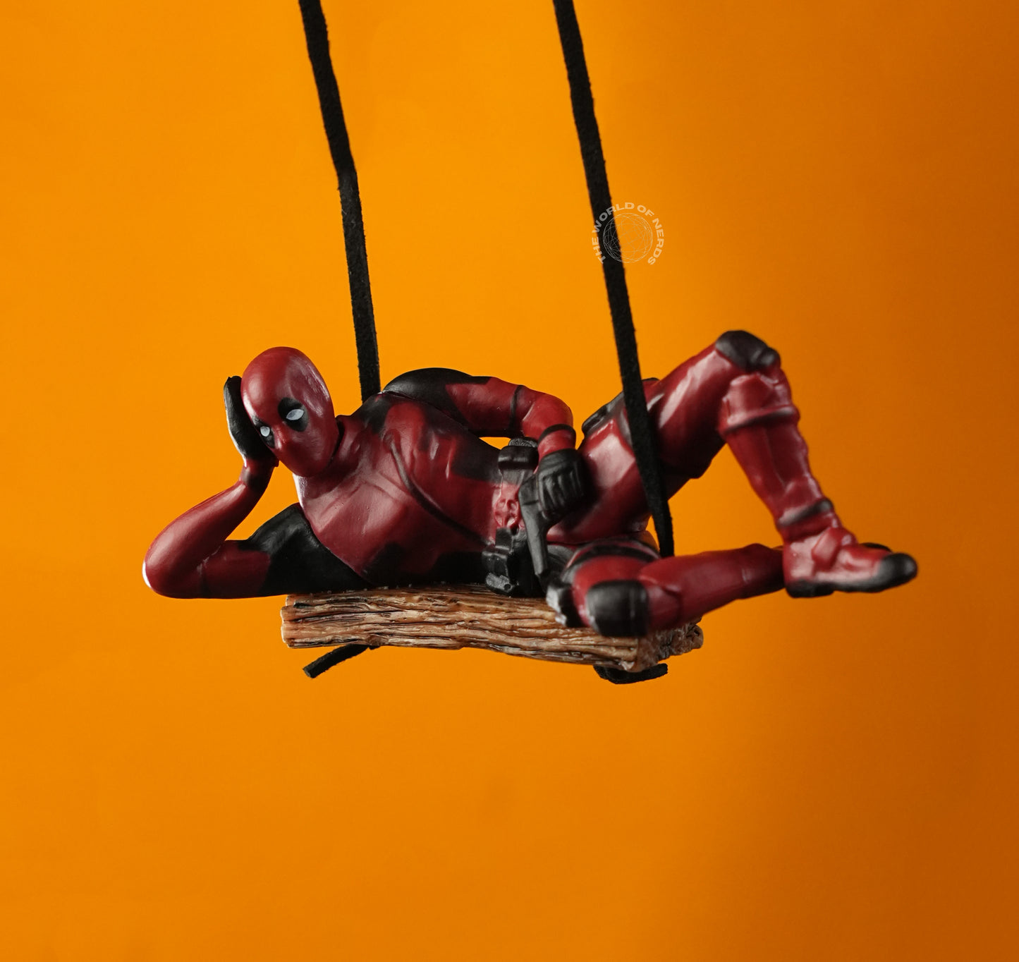 Chill Deadpool Swing Figure