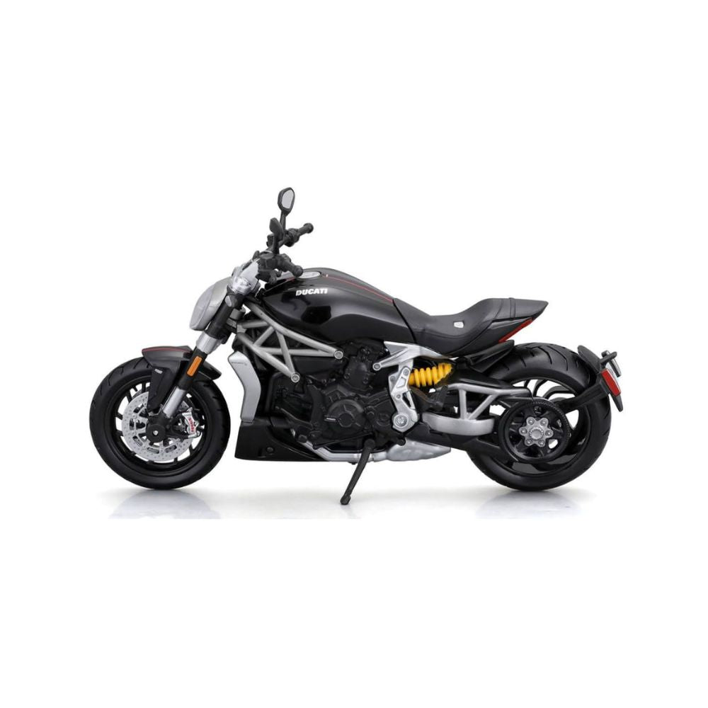 MAISTO DUCATI X DIAVEL S SCALE - 1:12