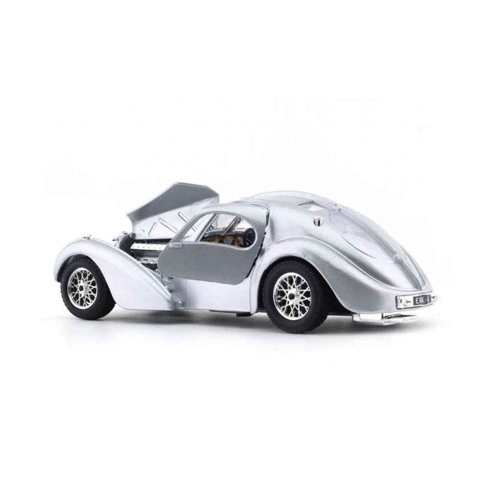 BBURAGO Bugatti Atlantic 1:24 Scale Model Car