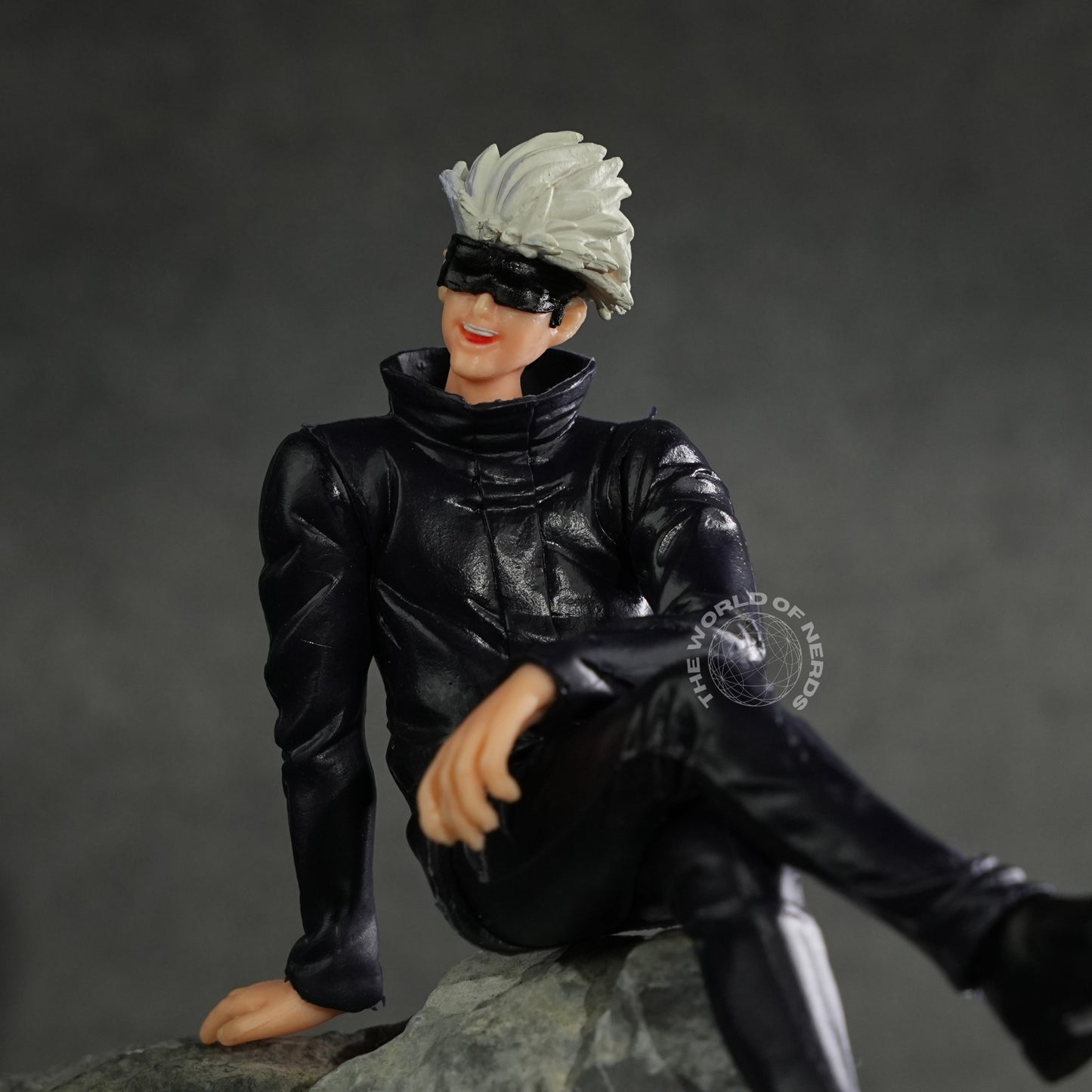 Relaxed Gojo Satoru Figurine
