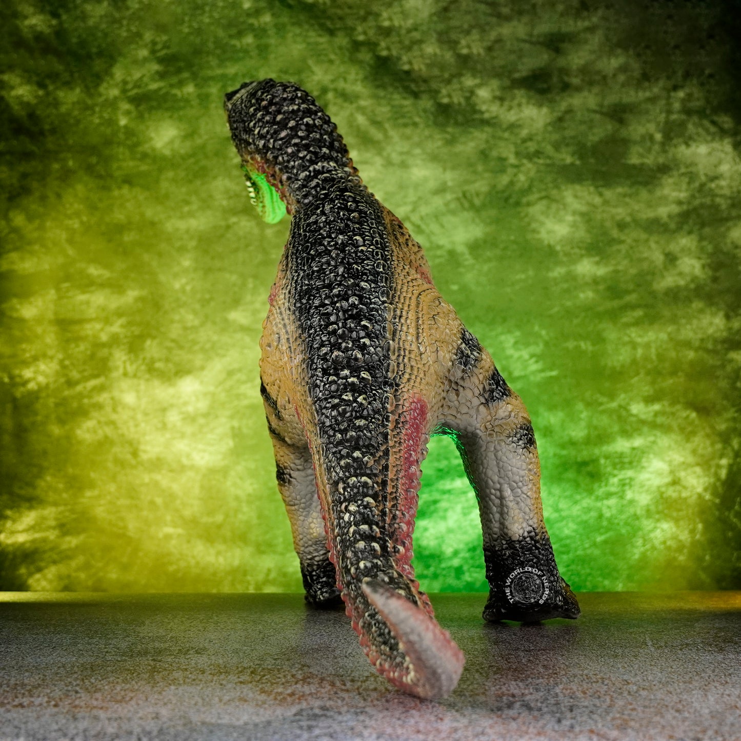 GIGANOTOSAURUS