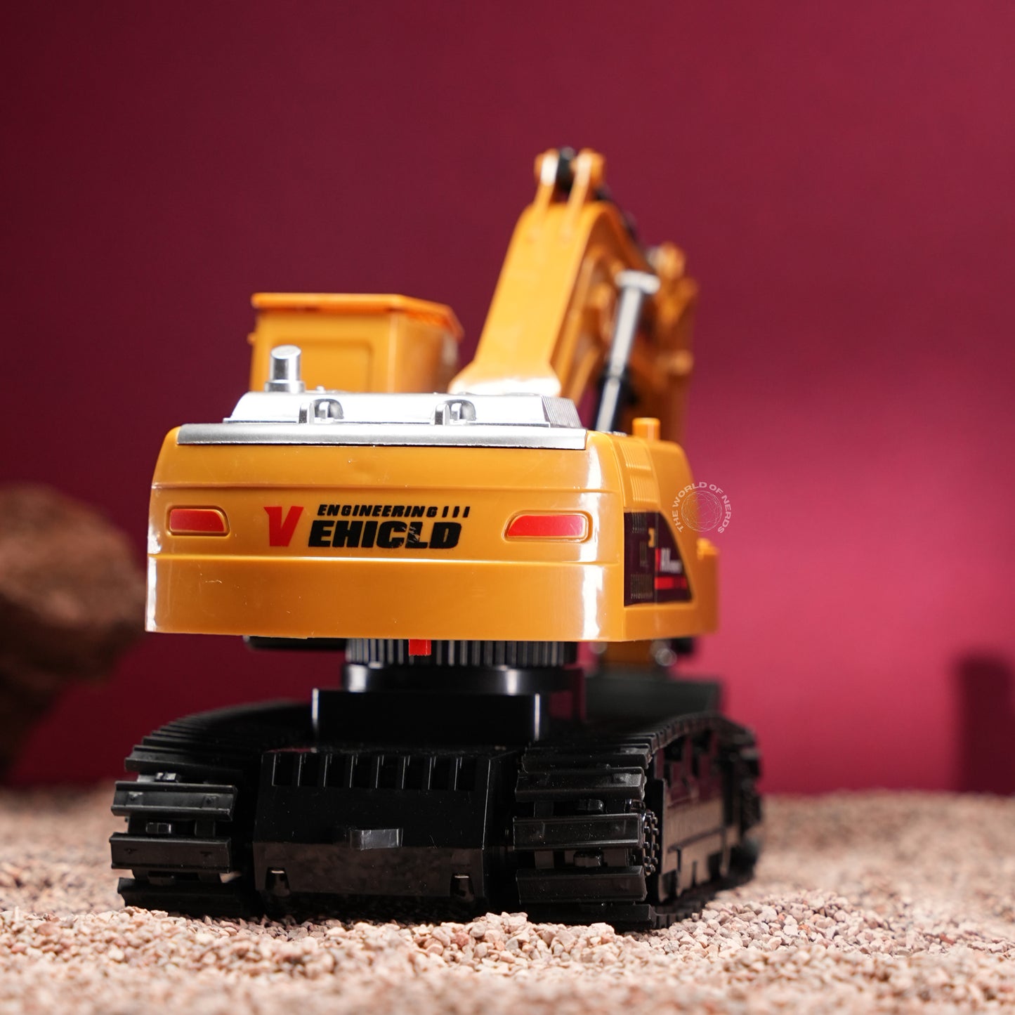 Power Excavator Truck – 1:20 Remote Control Construction Vehicle