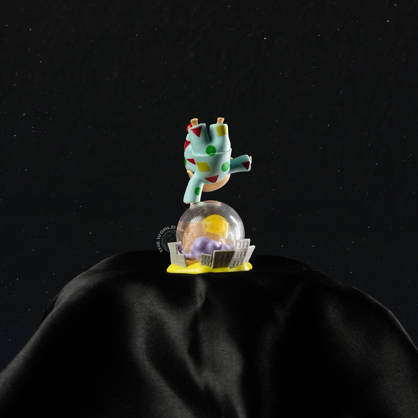 Cute Shinchan Snow Globe Figure
