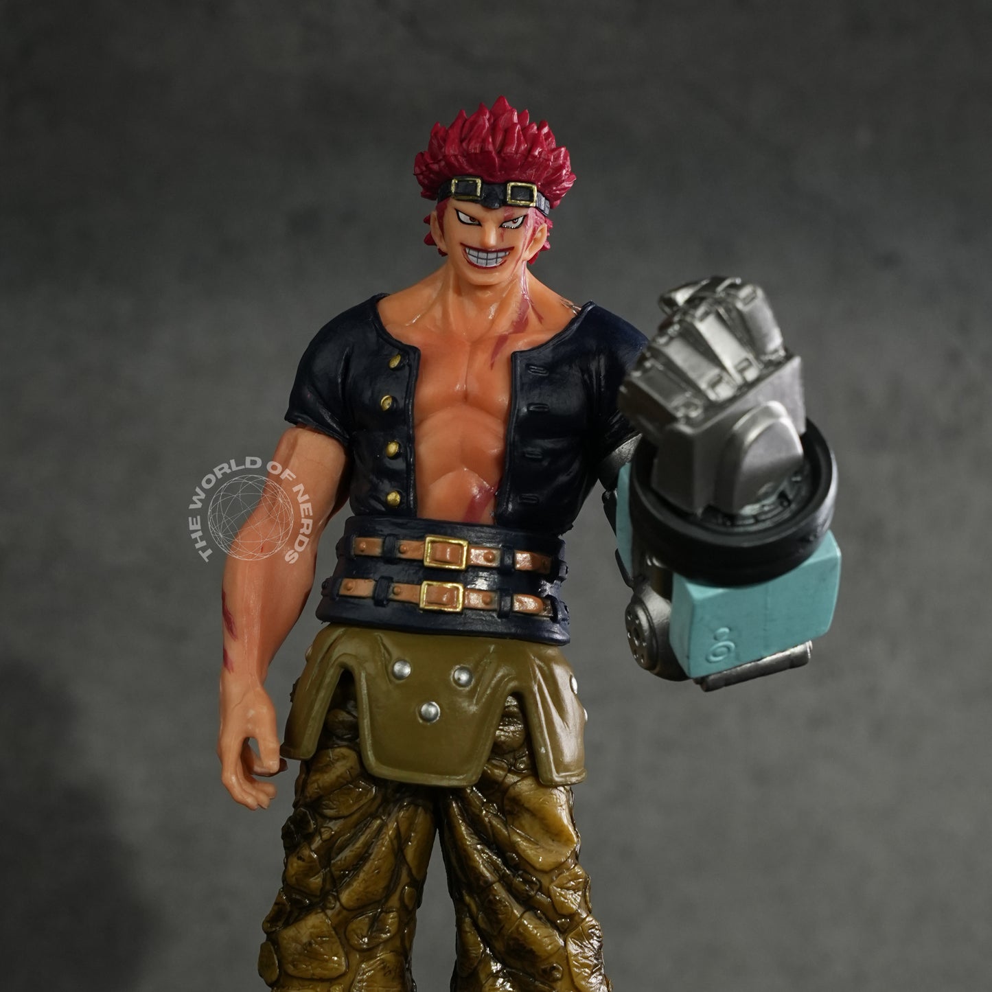 Eustass Kid Figurine with Powerful Mechanical Arm