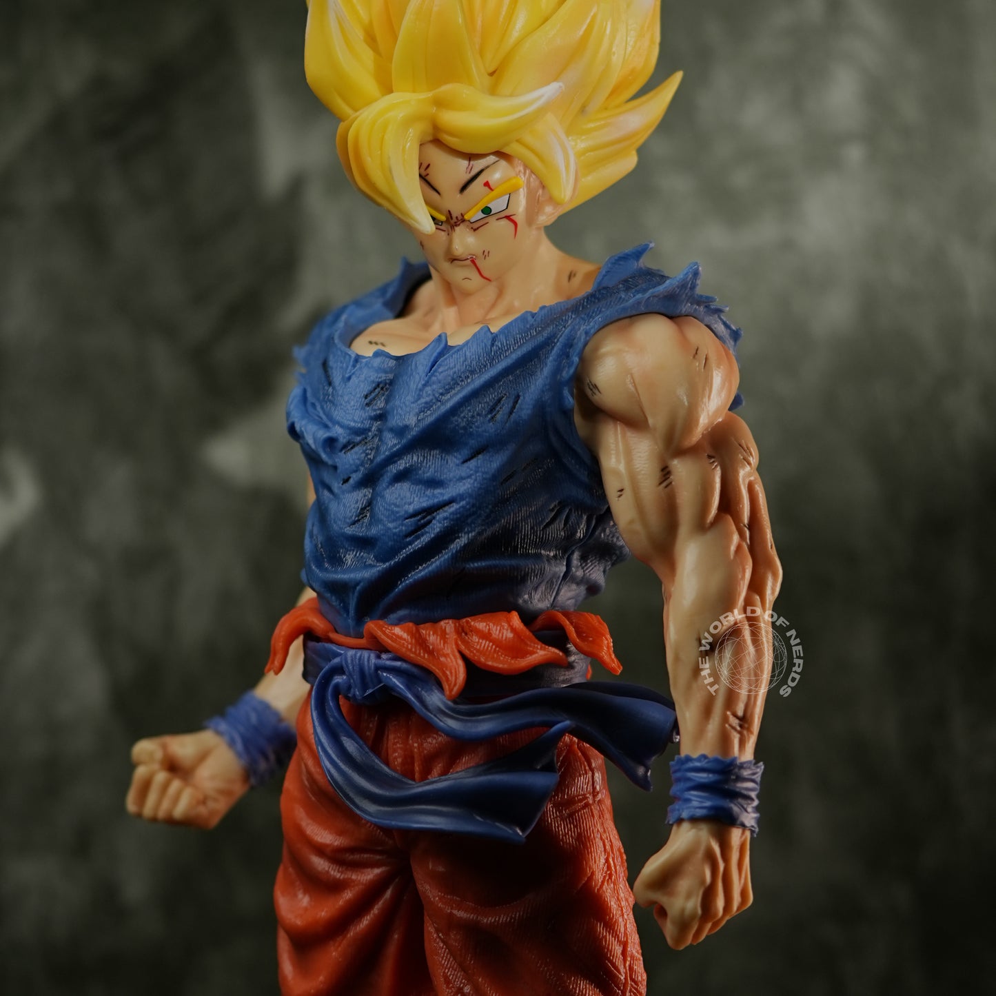 Super Saiyan Goku: Power Unleashed Collectable Figurine