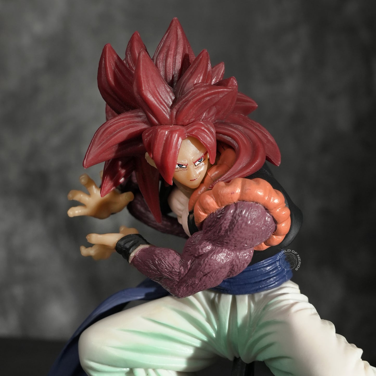 Goku Super Saiyan 4 Action Figure 14cm – Dragon Ball Z Premium Anime Collectible - The World Of Nerds