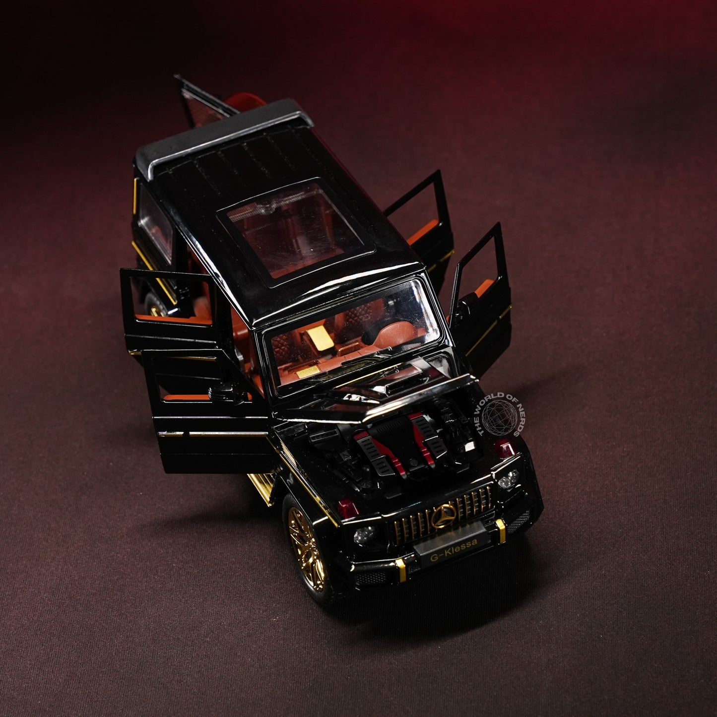 Luxury on Wheels: Black Mercedes-Benz G-Class Scale Car