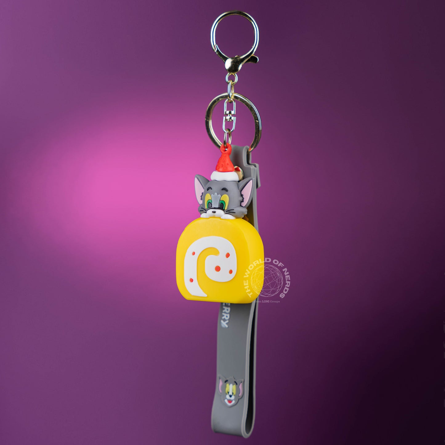 TOM INSIDE CAKE KEYCHAIN