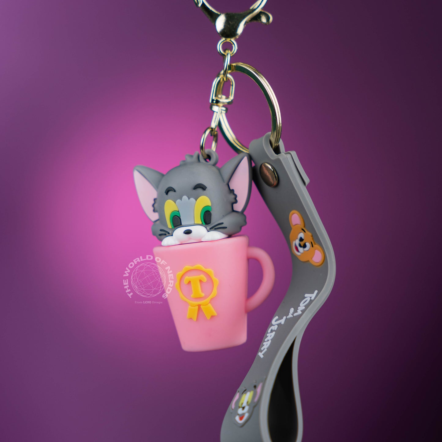 TOM INSIDE PINK CUP KEYCHAIN