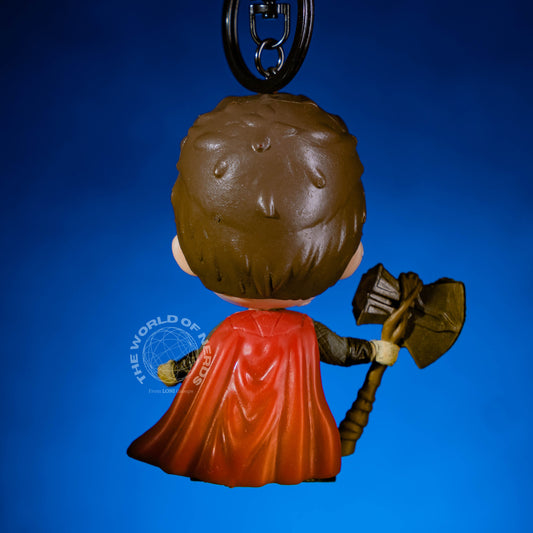THOR WITH STROMBREAKER KEYCHAIN