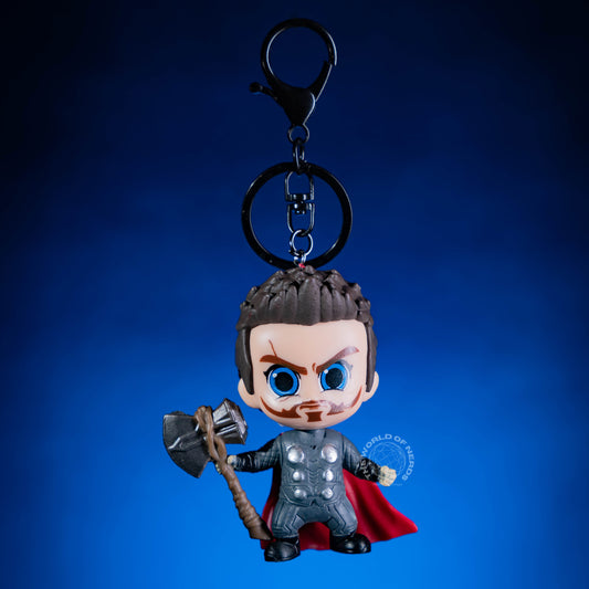 THOR WITH STROMBREAKER KEYCHAIN