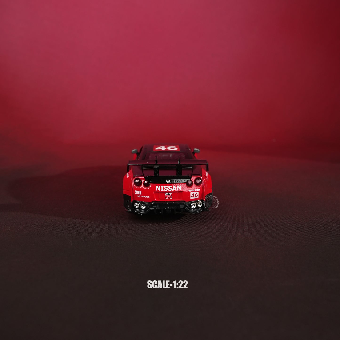 Nissan GT-R R35 Red Model Car - 1:22 Scale Diecast