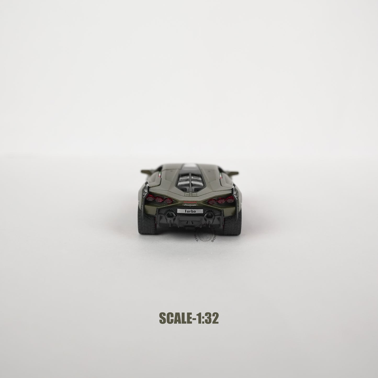 Lamborghini Huracán STO Green Model Car - 1:32 Scale Diecast