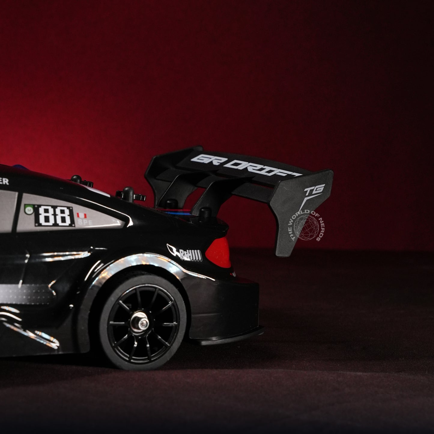 New Top Gear Drift Car – Barricade Props Included