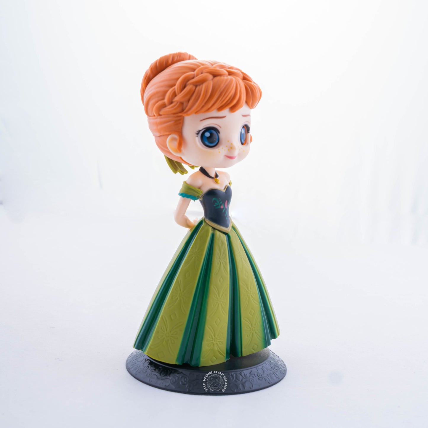 FROZEN ANNA Q POSKET