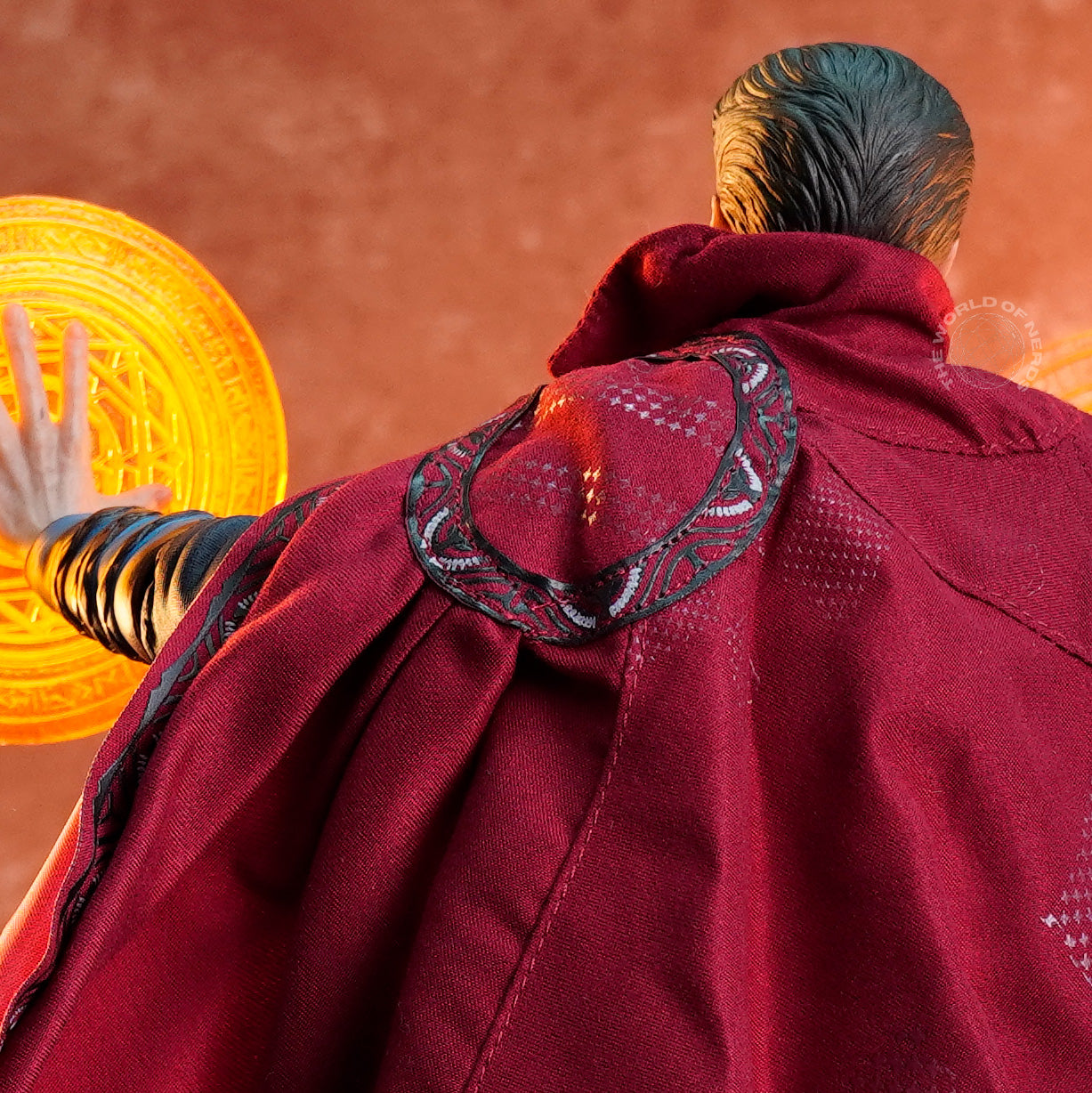 CRAZY TOYS DOCTOR STRANGE SCALE - 1:6
