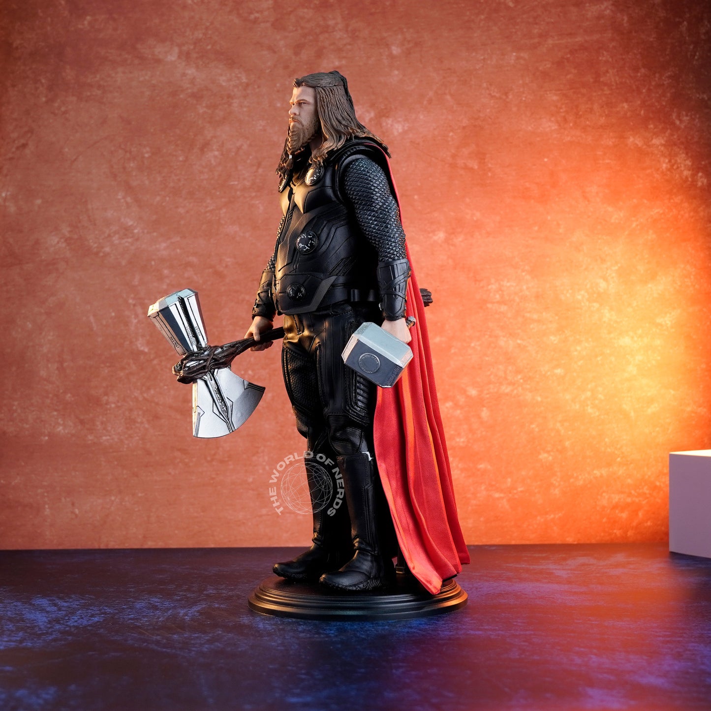 EMPIRE TOYS THOR ENDGAME SCALE - 1:6