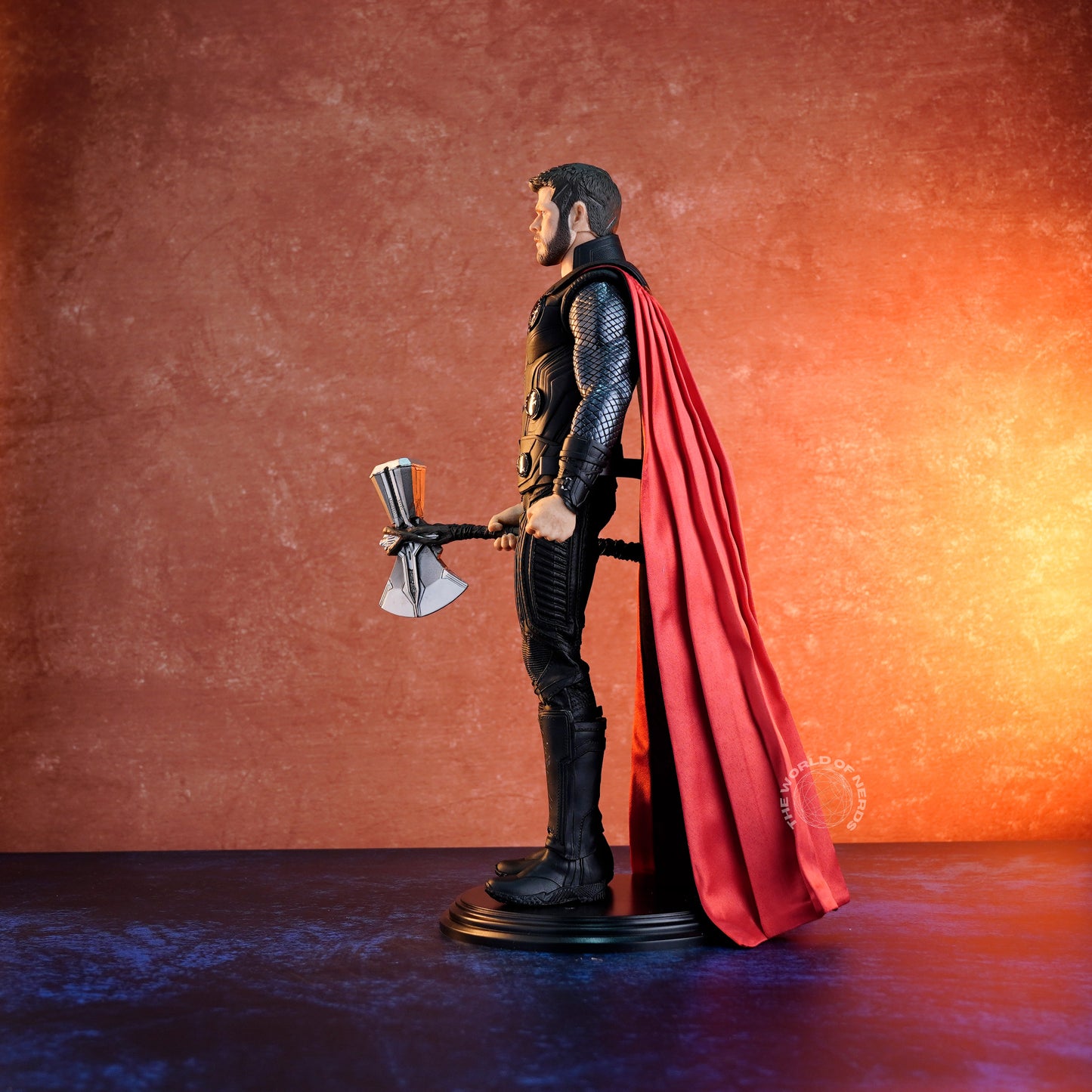 THOR INIFINITY WAR ACTION FIGURE