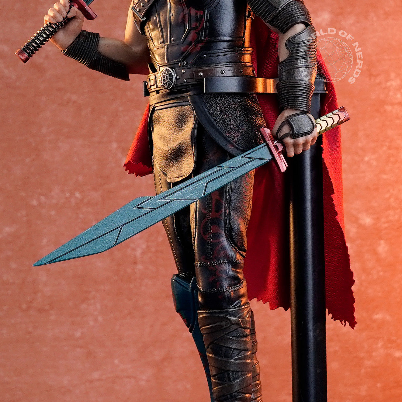 CRAZY TOYS RAGNAROK THOR SCALE - 1:6