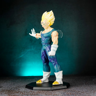 Super Saiyan Vegeta Action Figure - Dragon Ball Collectible - 2