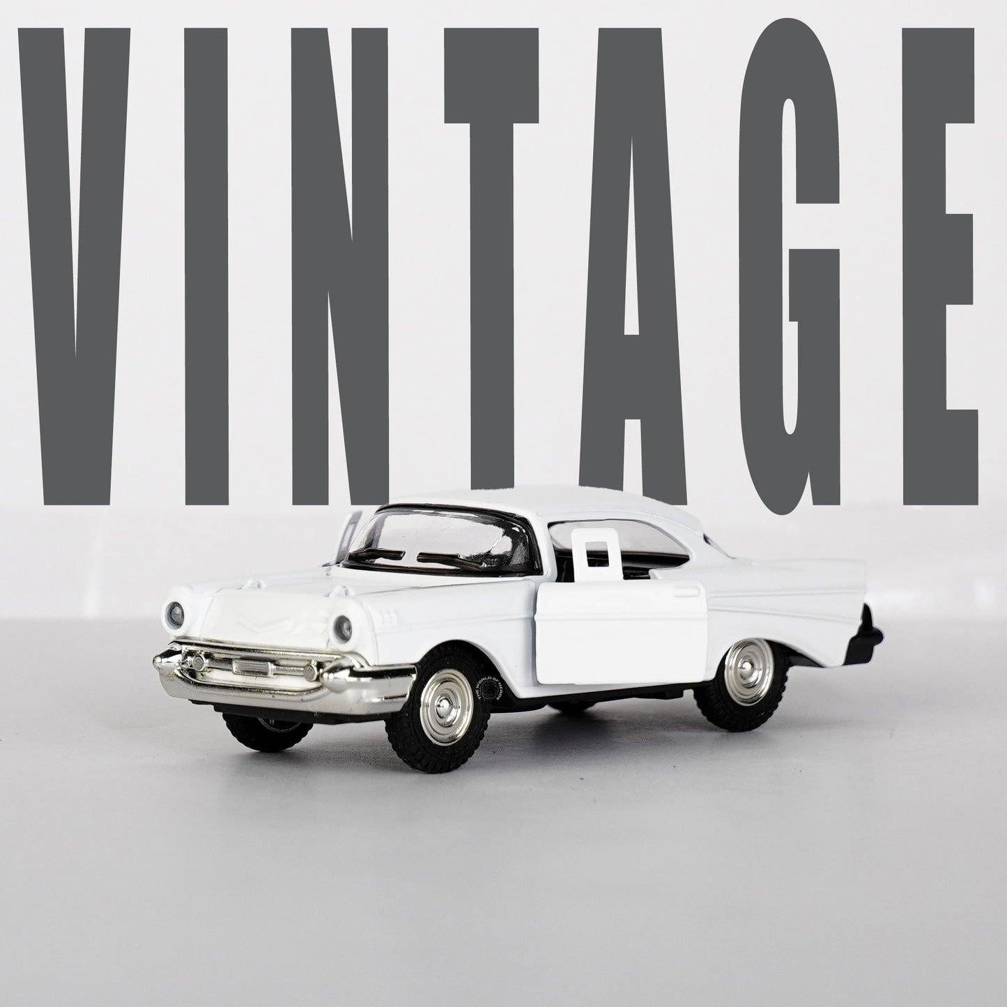 WHITE-CHEVROLET BEL AIR CAR SCALE - 1:32