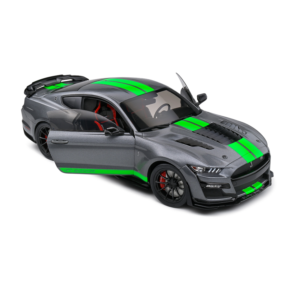SOLIDO Ford Shelby GT500 1:18 Model Car - Collector's Edition