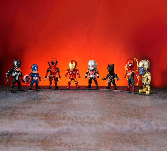 AVENGERS SET OF 8 ACTION FIGURE