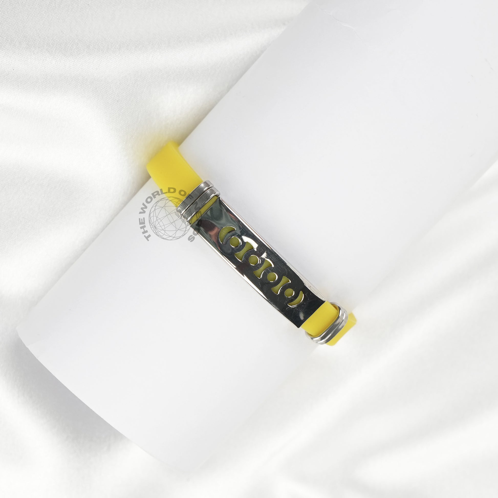 Light Yellow Bracelet with Metal Plate Imported Fashion Accessory - The World Of Nerds