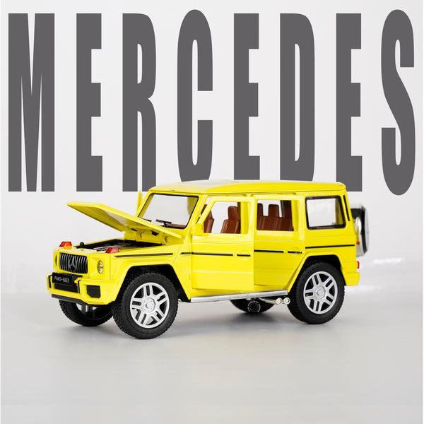 Yellow Mercedes AMG G63 Scale Model - 1:24 Luxury Diecast Car