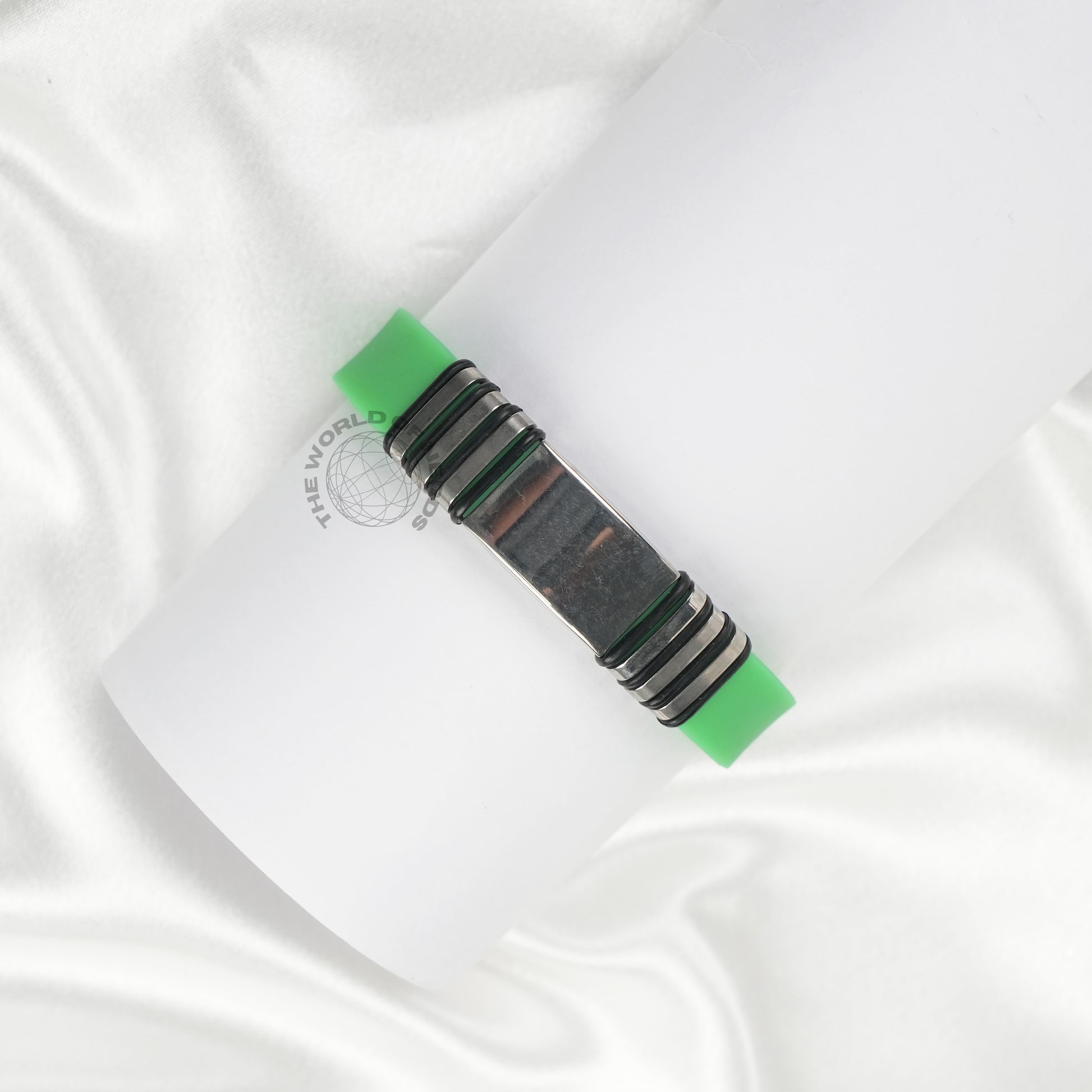 Green Bracelet with Metal Plate Imported Fashion Accessory - The World Of Nerds