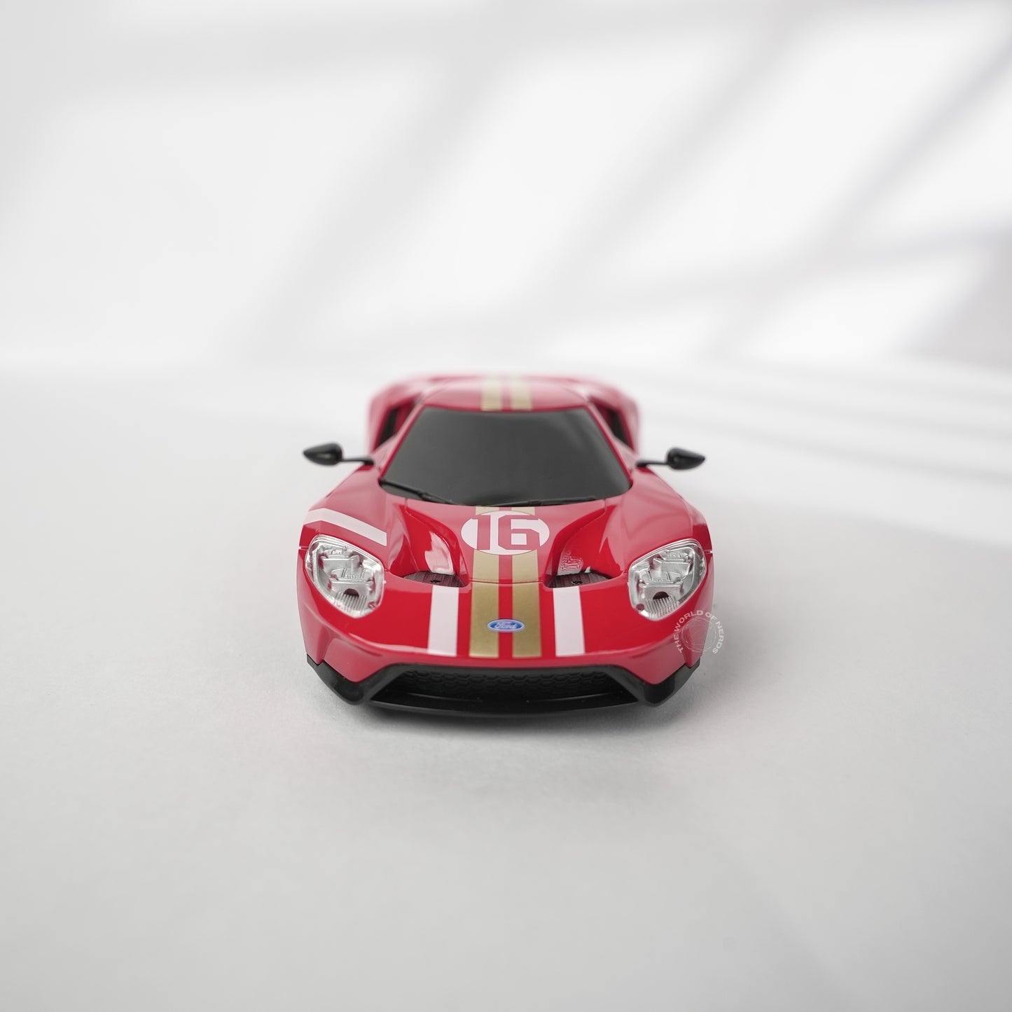 FORD SHELBY GT500 HERITAGE -1:24-RED--R/C LICENSED - The World Of Nerds