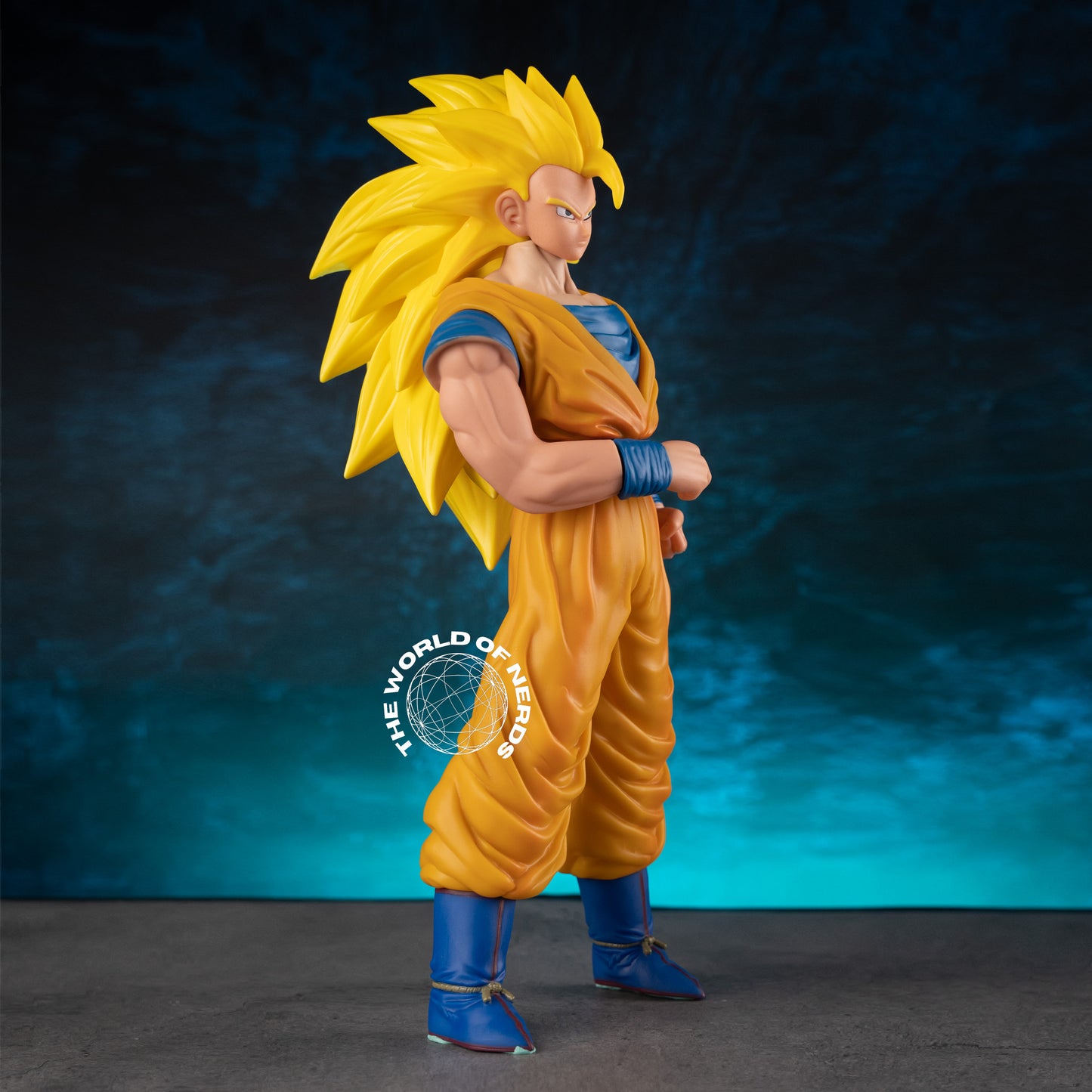GOKU SUPER SAIYAN 3 ACTION FIGURE