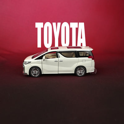 Toyota Alphard Diecast Model Car – 1:24 Scale (White)