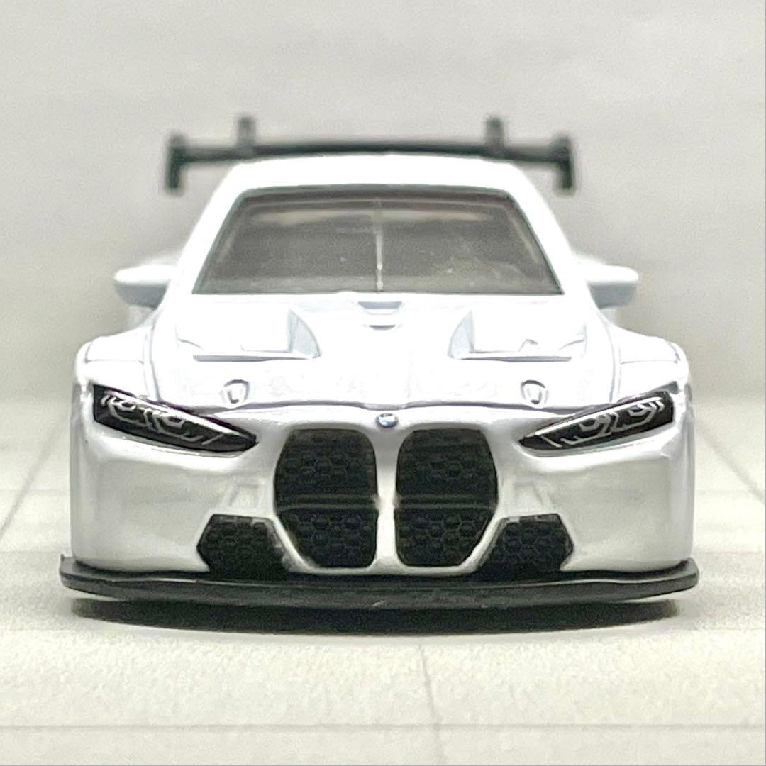 BMW M4 GT3- White – CCA (With Case) - The World Of Nerds