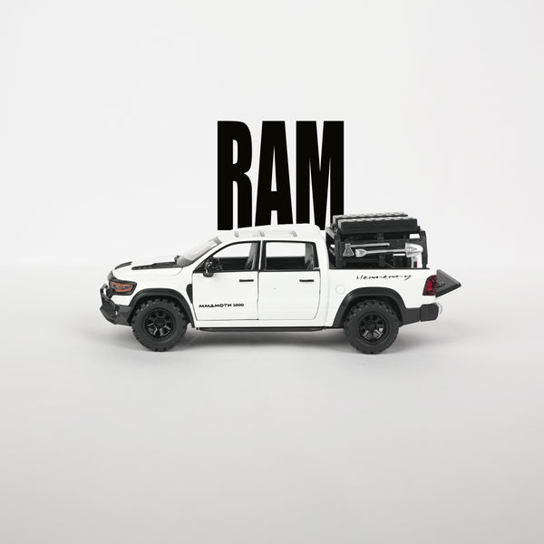 Ram Mammoth Pickup Truck Diecast Model – 1:32 Scale (White)