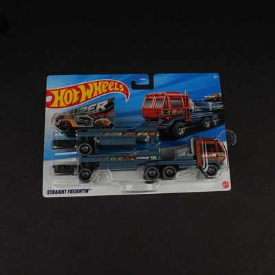 Hot Wheels Super Rigs Straight Freightin’ Truck Diecast