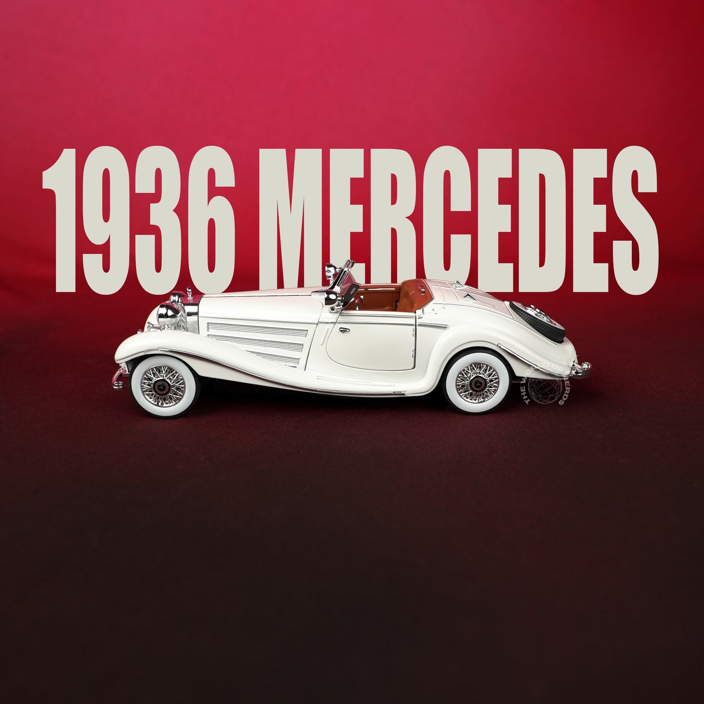 White Vintage Car Diecast Model - 1:24 Scale